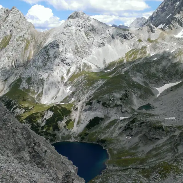 Blick vom vorderen Drachenkopf