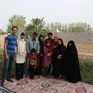 2017-04-14 - Tea time (1) in the garden