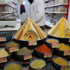 2017-04-11 - Bazaar of Shiraz