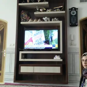 Osterm&auml;rsche in Iradian TV