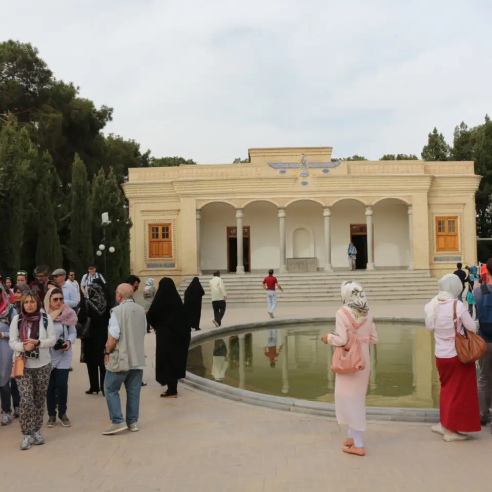 2017-04-19 - Zoroastrian fire temple