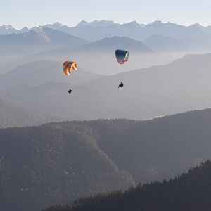 2022-06-18 - Paragliding